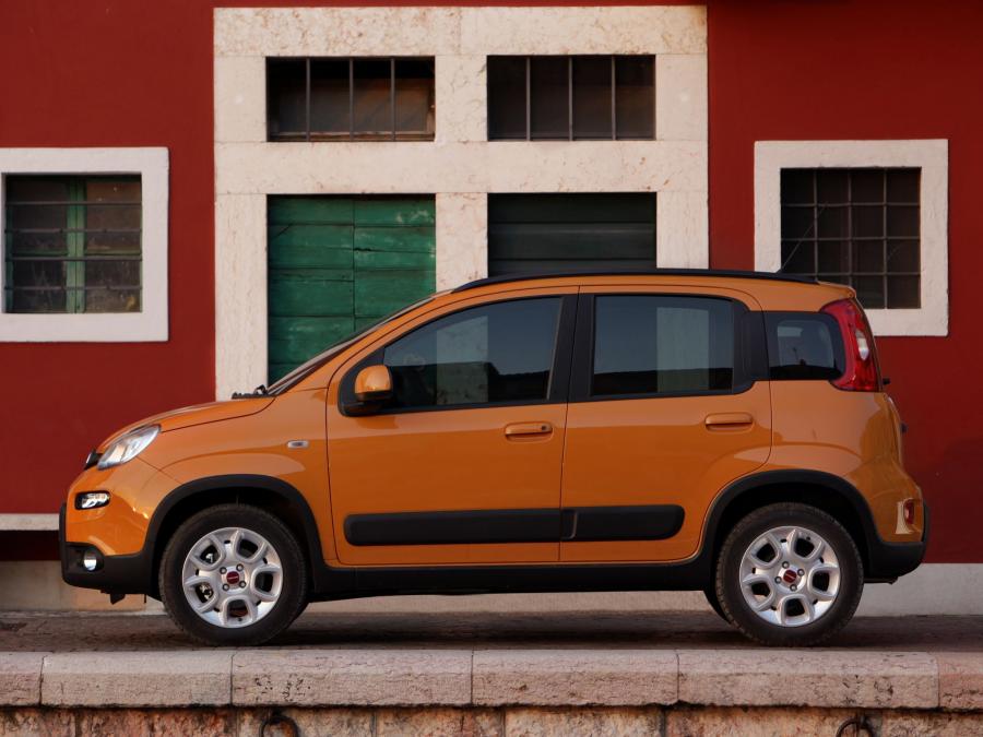  Fiat Panda Trekking 2012 года  (фото 5 из 50)
